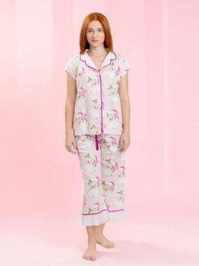 Rosanne Beck Collections Jolly Santa Luxe Sateen Capri Pajama Set